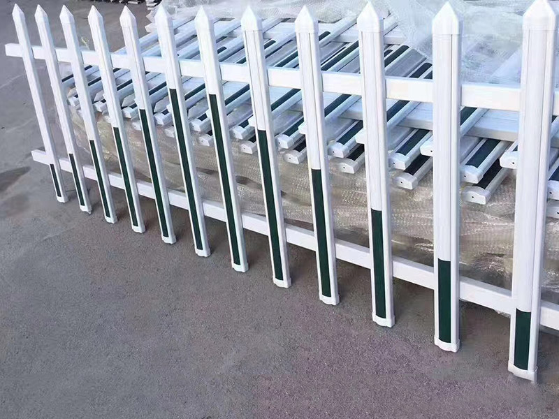 pvc護欄