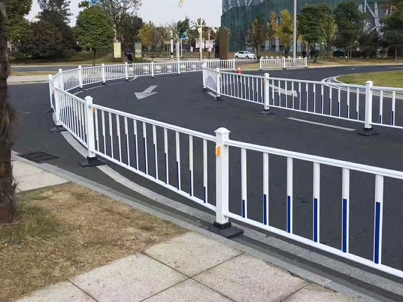 道路護(hù)欄