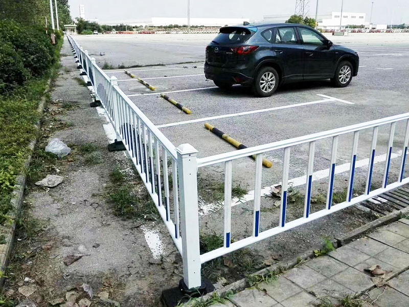 道路護欄