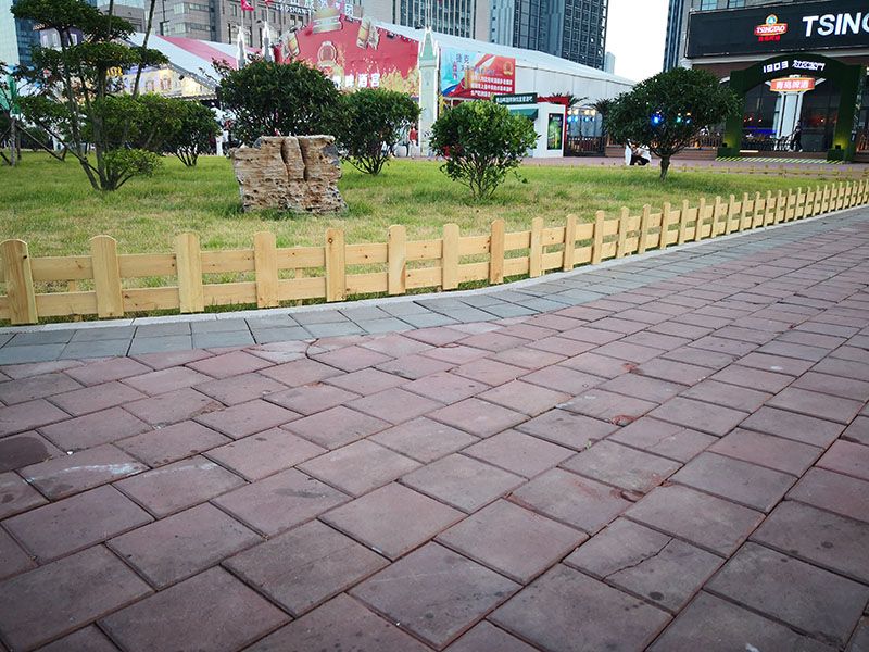 木質(zhì)護欄
