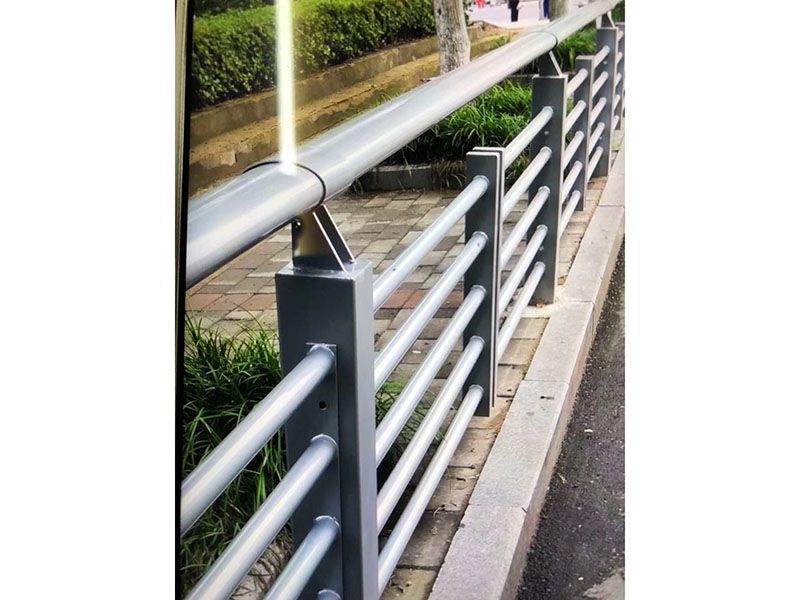 橋梁護(hù)欄