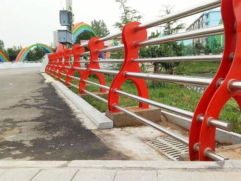 橋梁護(hù)欄