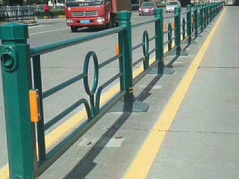 道路護欄