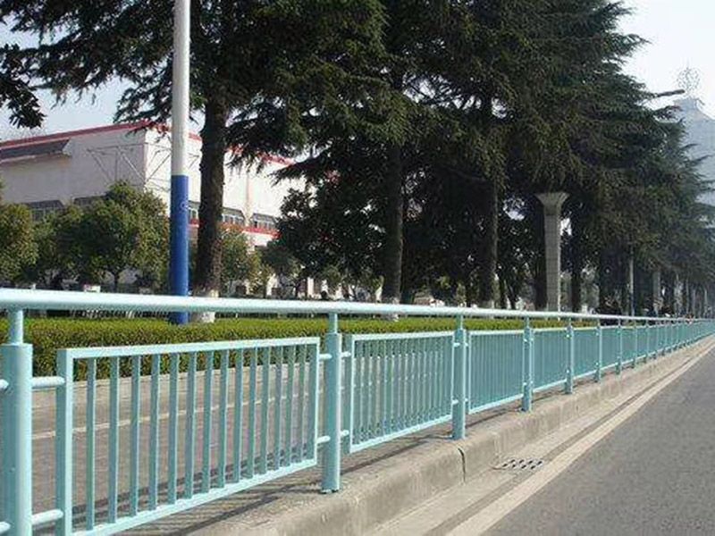 道路護欄